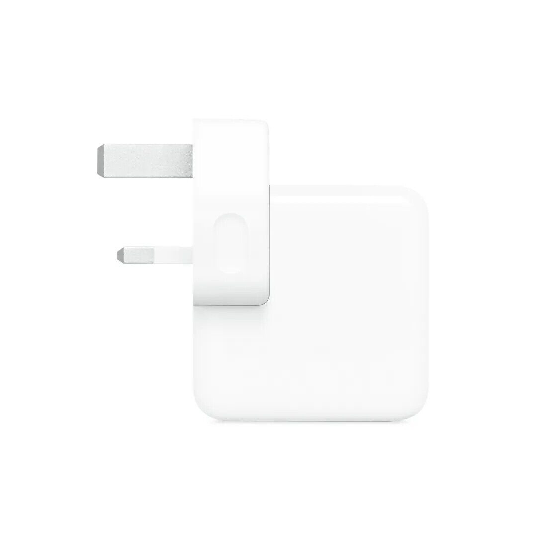 30W USB-C Power Adapter - Image 3