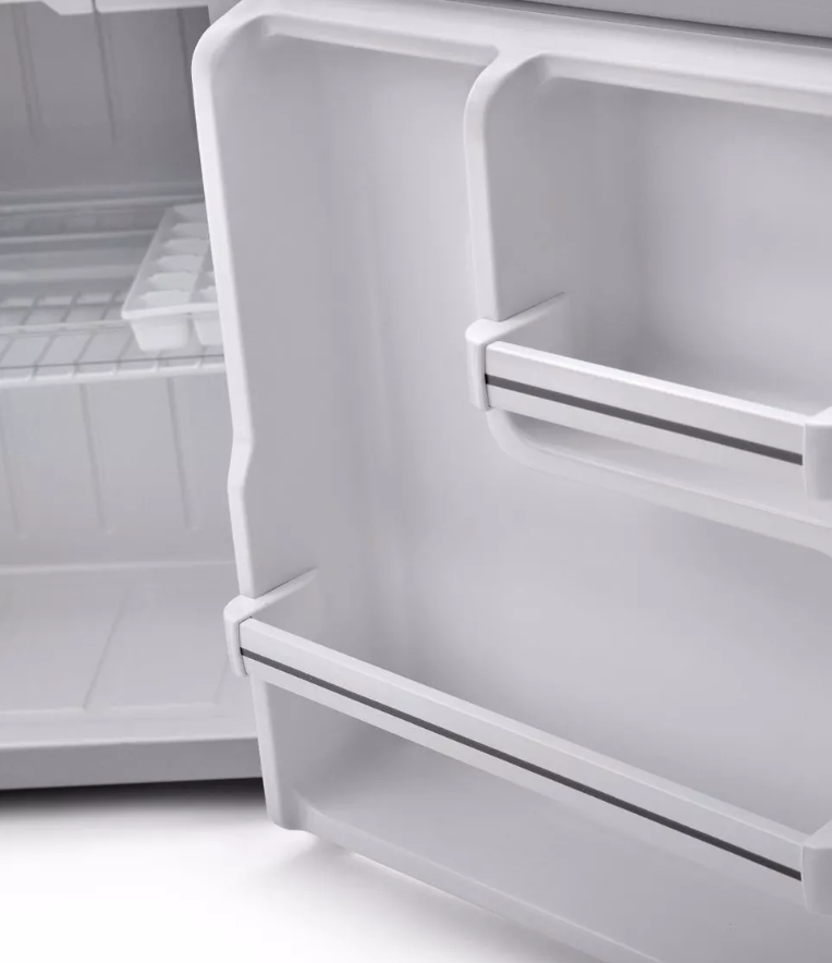 45L Mini Bar with Freezer Compartment PEN-PMF661 - Image 3